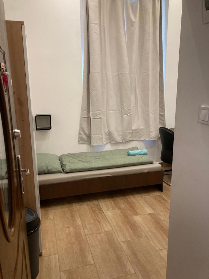 Roland Downtown - Keleti Appartement *