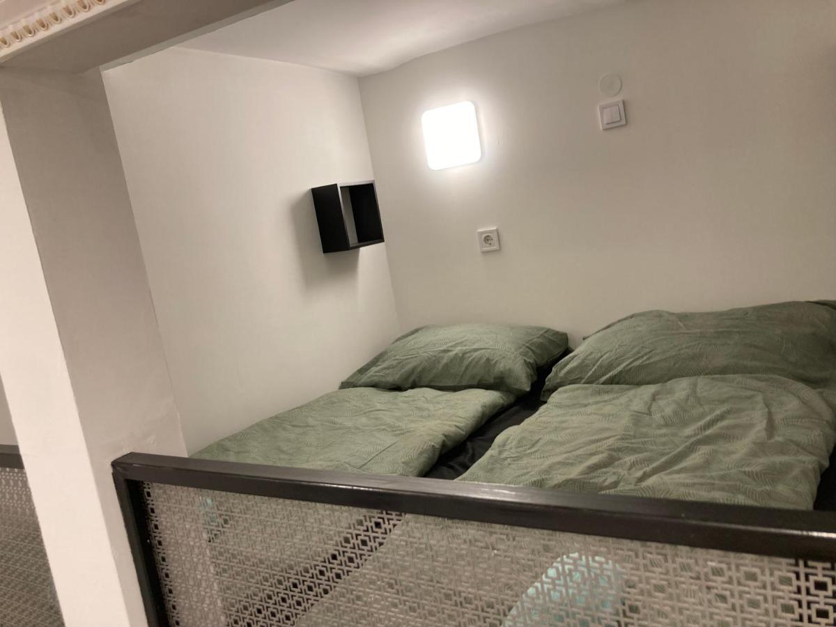 Roland Downtown - Keleti Appartement