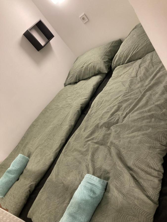 Roland Downtown - Keleti Appartement