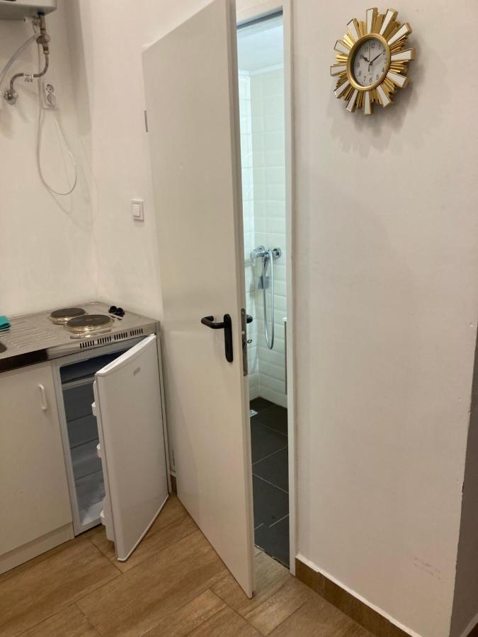 Roland Downtown - Keleti Apartment